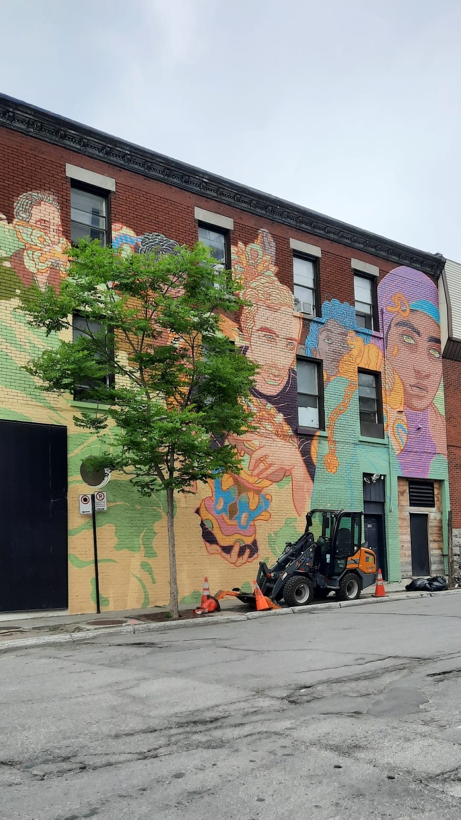 Le village Montréal